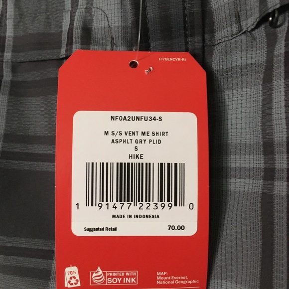 The North Face button down short sleeve shirt. - Picture 6 of 8